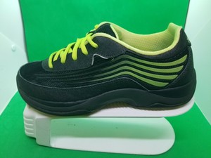 green shoes size 7