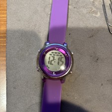 Kids Digital Watch Round Light Up Dial New Ba...