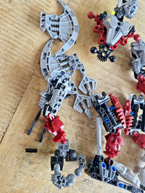 Axonn 8733 LEGO Bionicle 100% complete