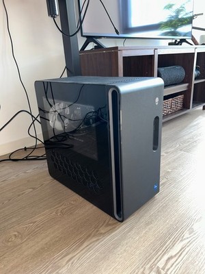 Alienware Aurora R16 Gaming Desktop - 4070ti SUPER 16GB - i7-14700F