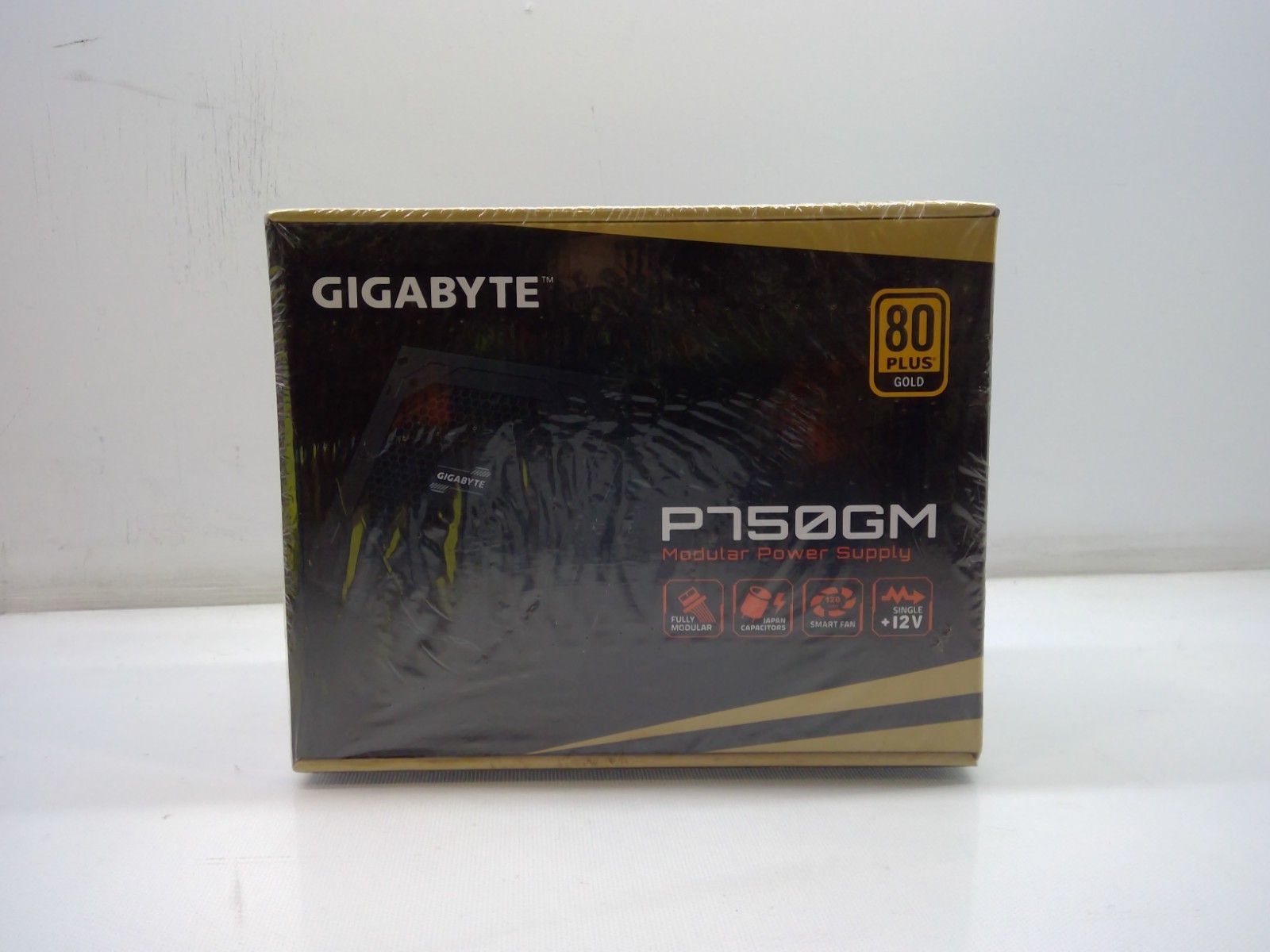 Gigabyte P750GM, 80 Plus Gold 750W, Modular, Smart Fan, Power Supply. Available Now for $56.99