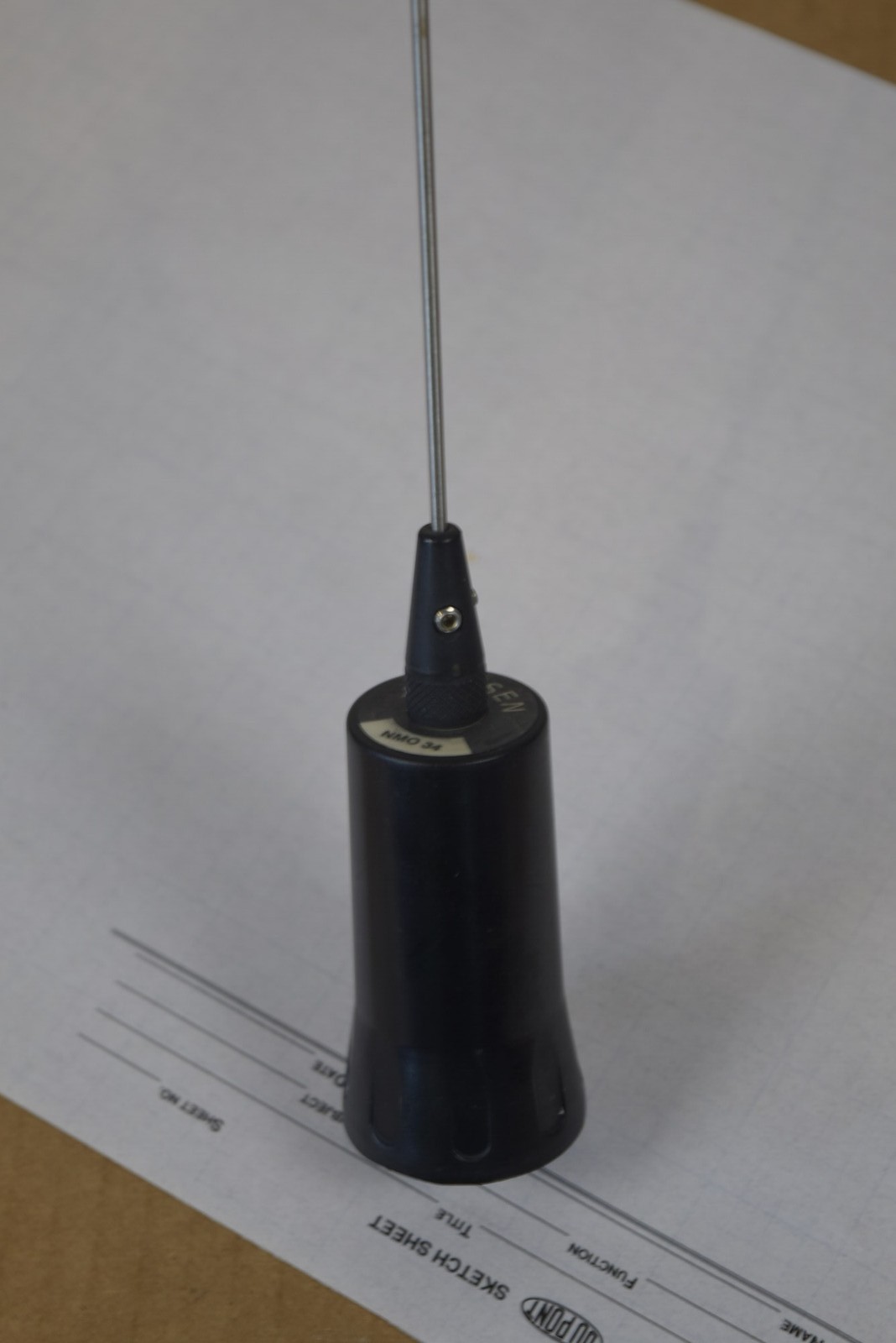 Larsen NMO 34 Low Band VHF 34-40 MHz Base Load Mobile Antenna NMO Mount + Whip