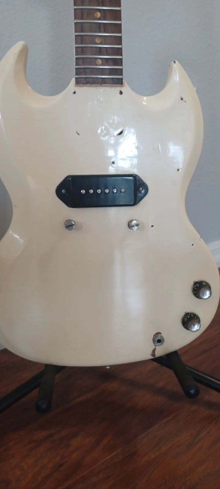 Picture 10 of 24