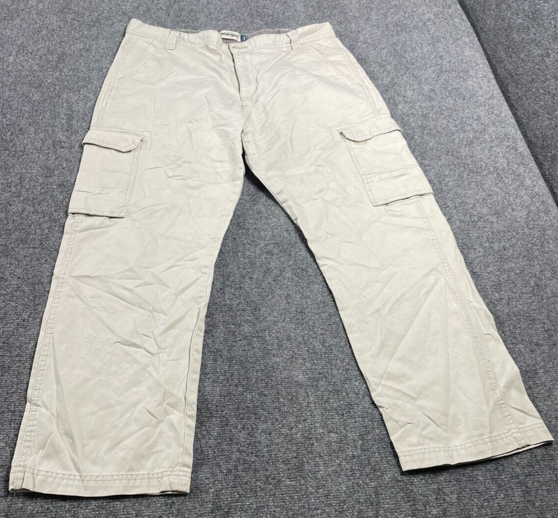 Wrangler Men’s Cargo Pants Beige Relaxed Fit Straight Leg Outdoor 38x29