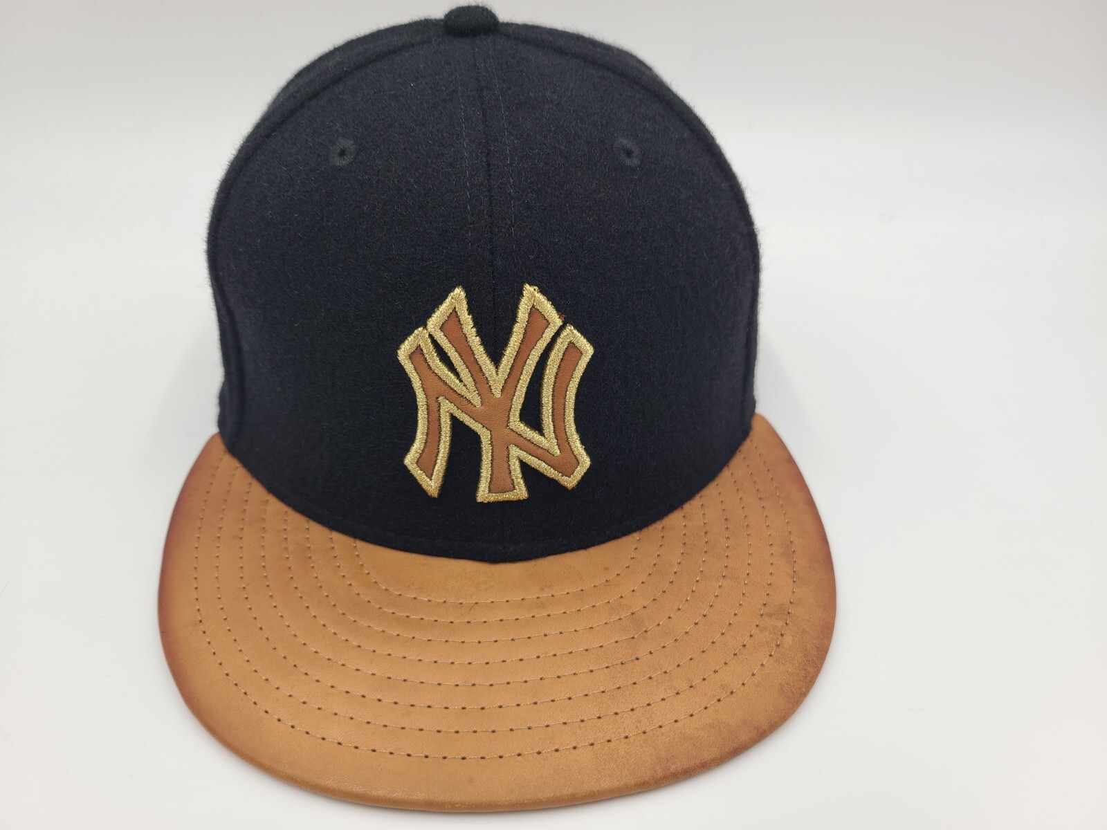 New York Yankees Wilson Exclusive New Era 59Fifty Fitted 7 1/4 Hat Cap MLB Black