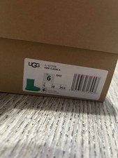 Kids Ugg classic short II