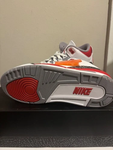NEW Size 9 - Nike Air Jordan 3 Retro Mid Fire Red