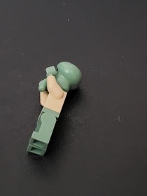 LEGO SpongeBob SquarePants: Squidward Pink Lei Minifigure BOB035 3818 2012
