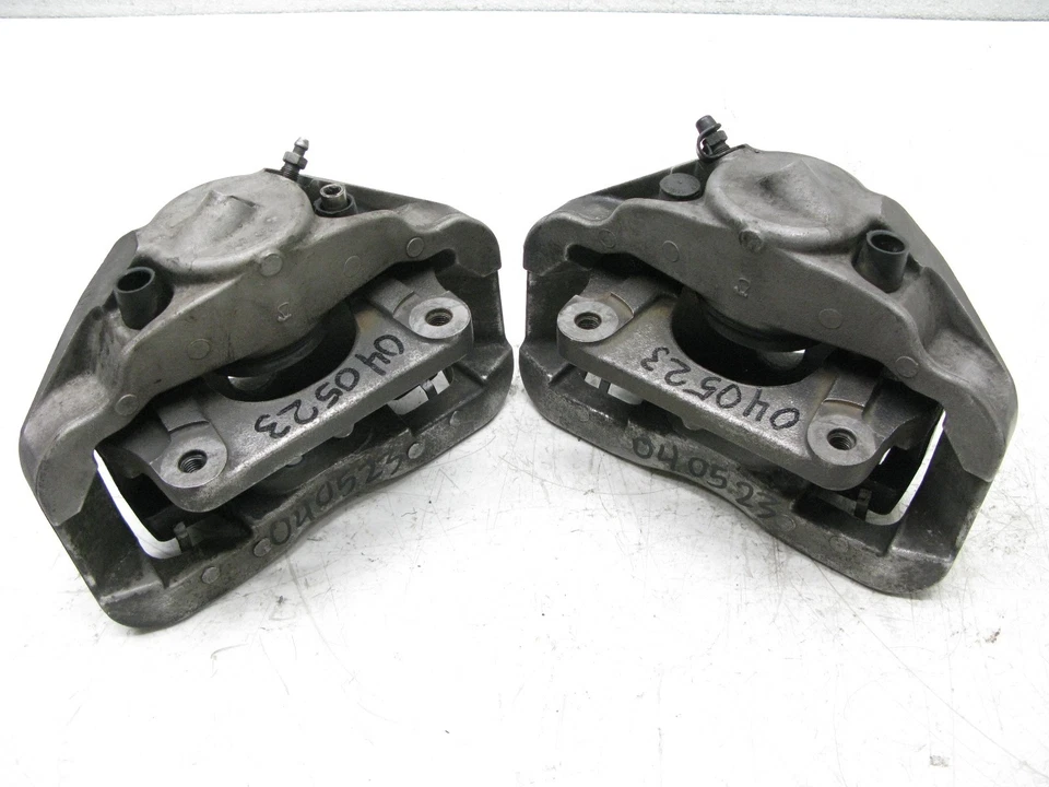 02-10 宝马 E63 E64 650i 760i 535i Brake Caliper 对前左套装 — 第 2/4 张图片