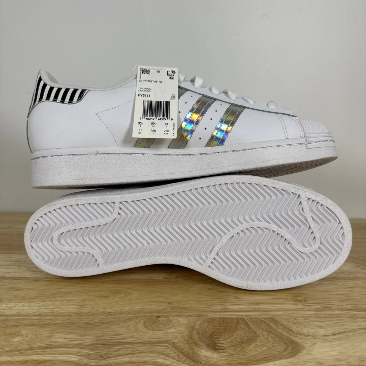 adidas gazelle silver green womens Adidas Originals Superstar Junior main image 0