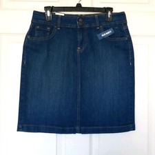 NWT Old Navy Dark Wash Skirt Size 8