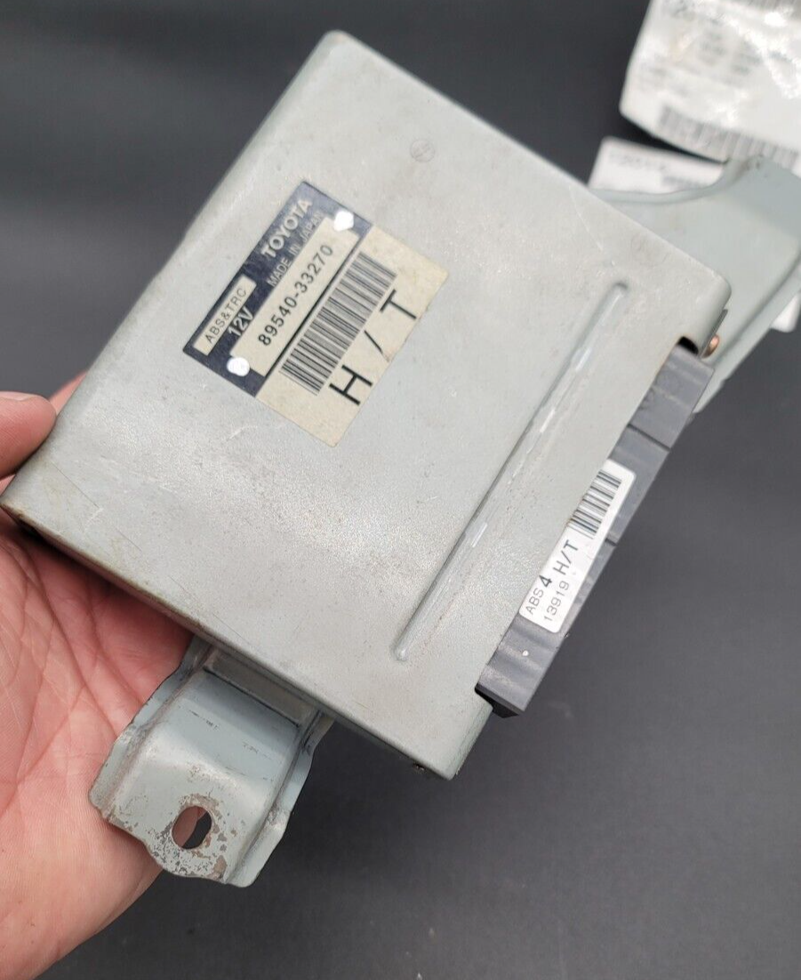 2000 2001 LEXUS ES300 ABS ANTI LOCK BRAKE TRACTION CONTROL MODULE