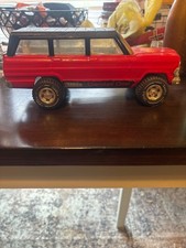 Vintage Tonka Cherokee Chief Jeep 1970's Red  Black Tonka Pressed Steel Toy