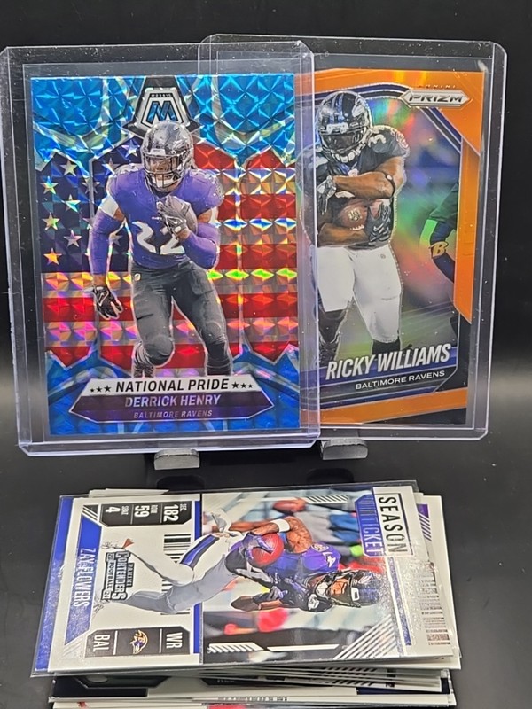 Derrick Henry And Ricky Williams Plus 20 Card Lot 🔥☢️