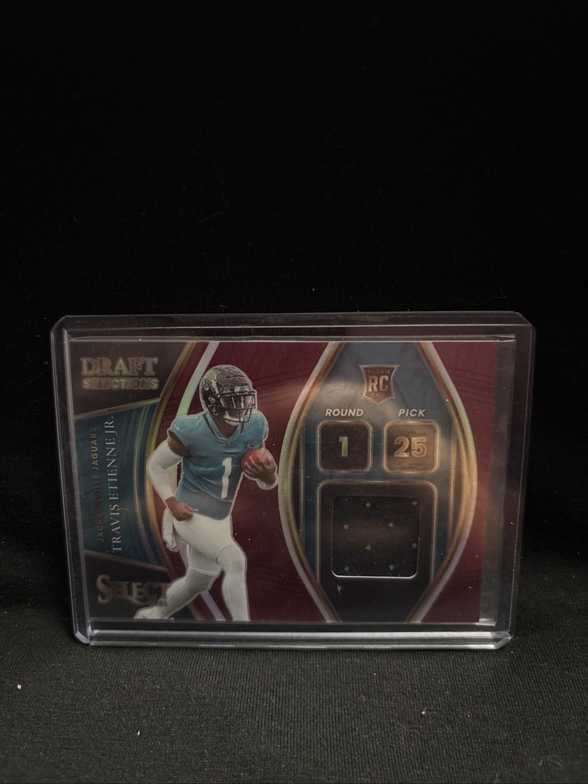 2021 Panini Select-Draft Selections Memorabilia Travis Etienne #DS-TET Red Prizm