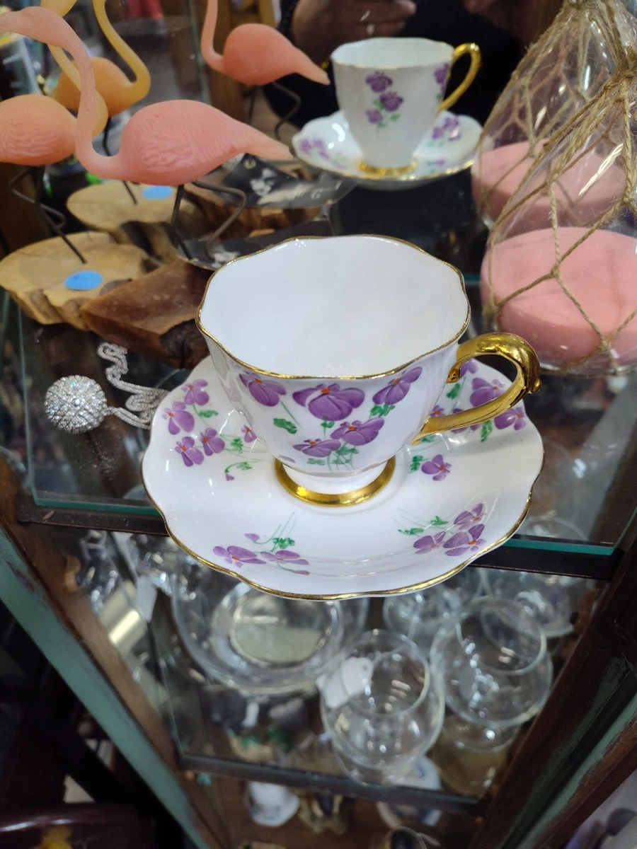25+ Purple Collectible 1950-1959 Time Period Manufactured Cups