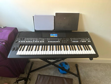 Yamaha PSR-SX600 61-Key Electronic Keyboard, Black, Speakers, Music Rest