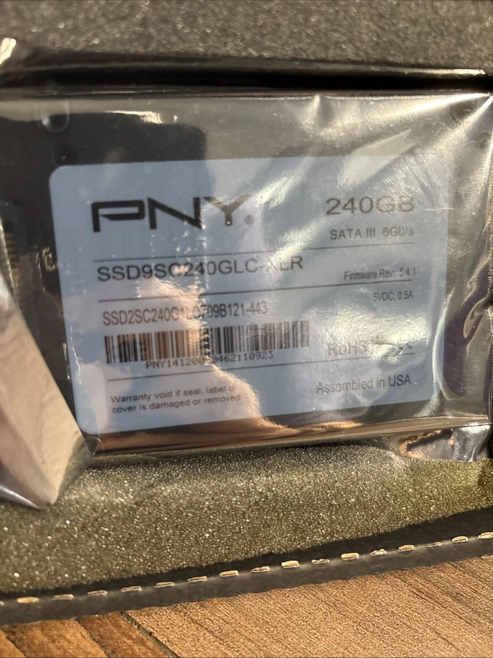 PNY XLR8 SSD 240GB 2.5" Sata 6Gb/s Solid State Drive SSD9SC240GLC-XLR - Image 2 of 3