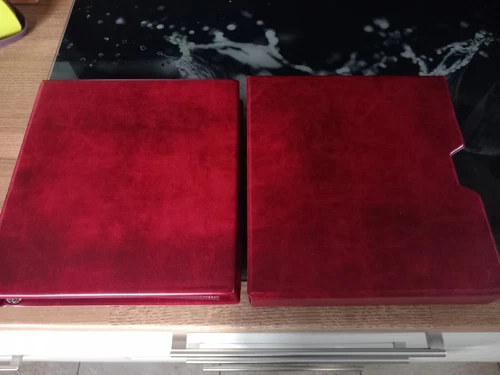 GB First Day Covers (80) 1970-1988 in Kestrel Cover Album