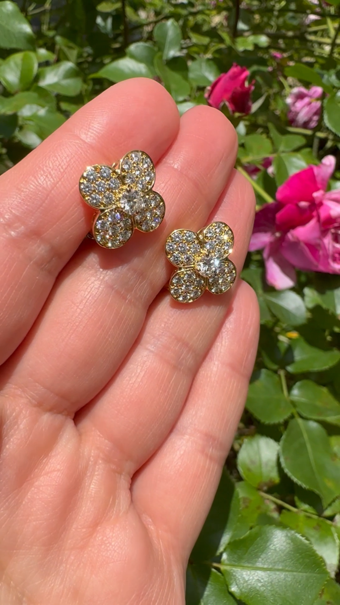 Van Cleef Arpels 18K Yellow Gold Large Trefle Diamond Earrings
