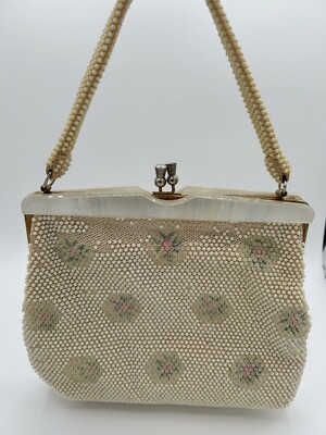 Vintage Beaded Cream Color Purse With Mother Of Pearl Trim