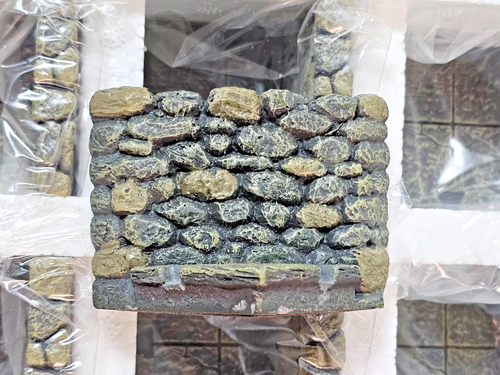 Dwarven Forge Master Maze MM-003 Octagonal Room Set Hand Painted Resin OOP NEW - Picture 5 of 17