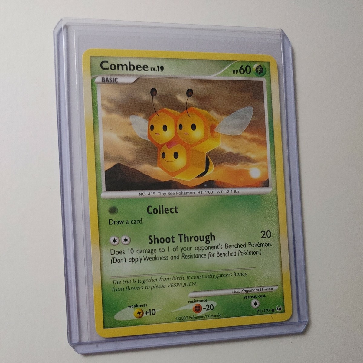 Combee 71/127 Common 2009 Platinum Pokmon Trading Card Near Mint
