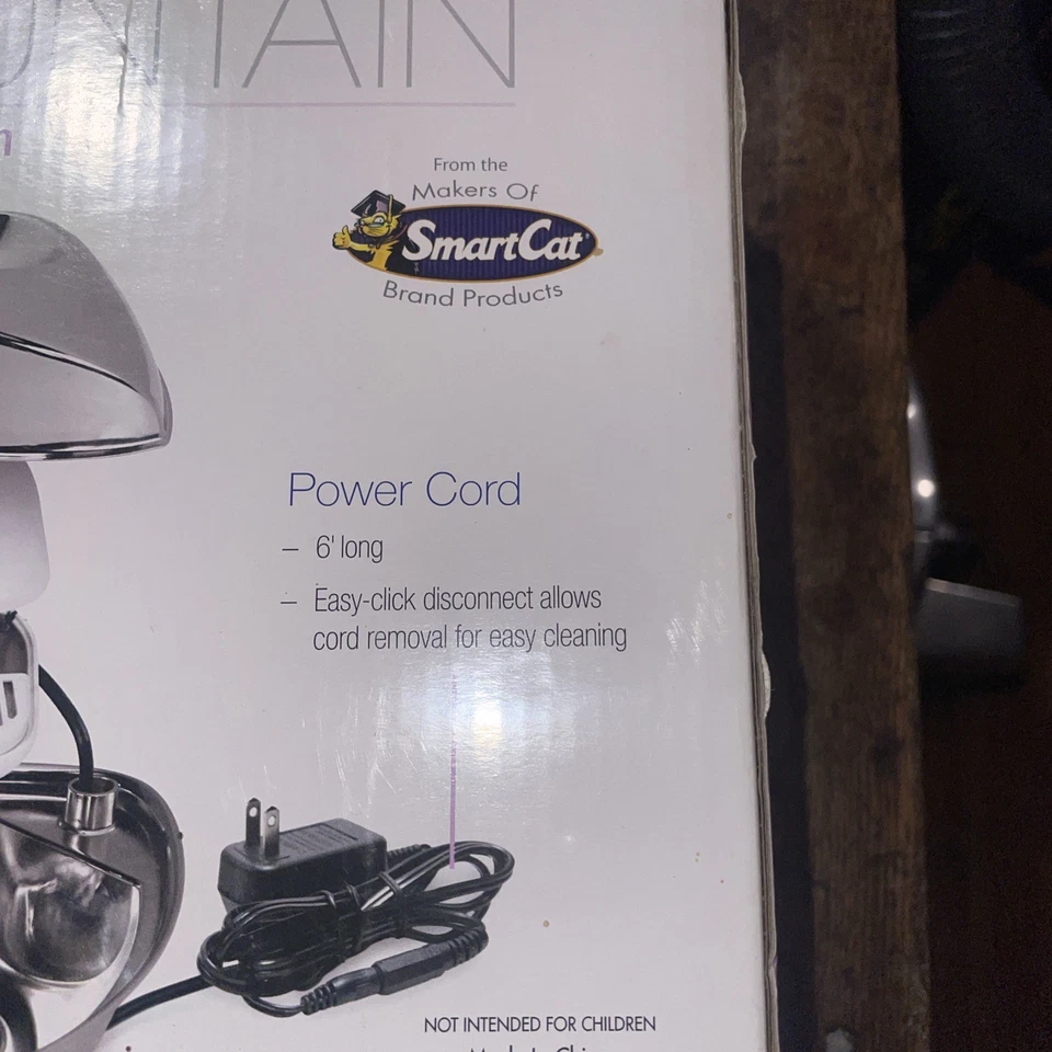 Fuente de acero inoxidable Pioneer Pet diseño gota de lluvia nueva en caja Foto 3 de 4