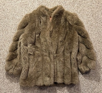 Vtg Women s Unbranded Satin Lined Fur Coat. Size M