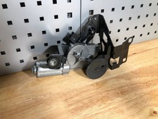 BMW 5 E60 E61 2005 GENUINE Wischermotor Heckscheibe 7061367 WES130