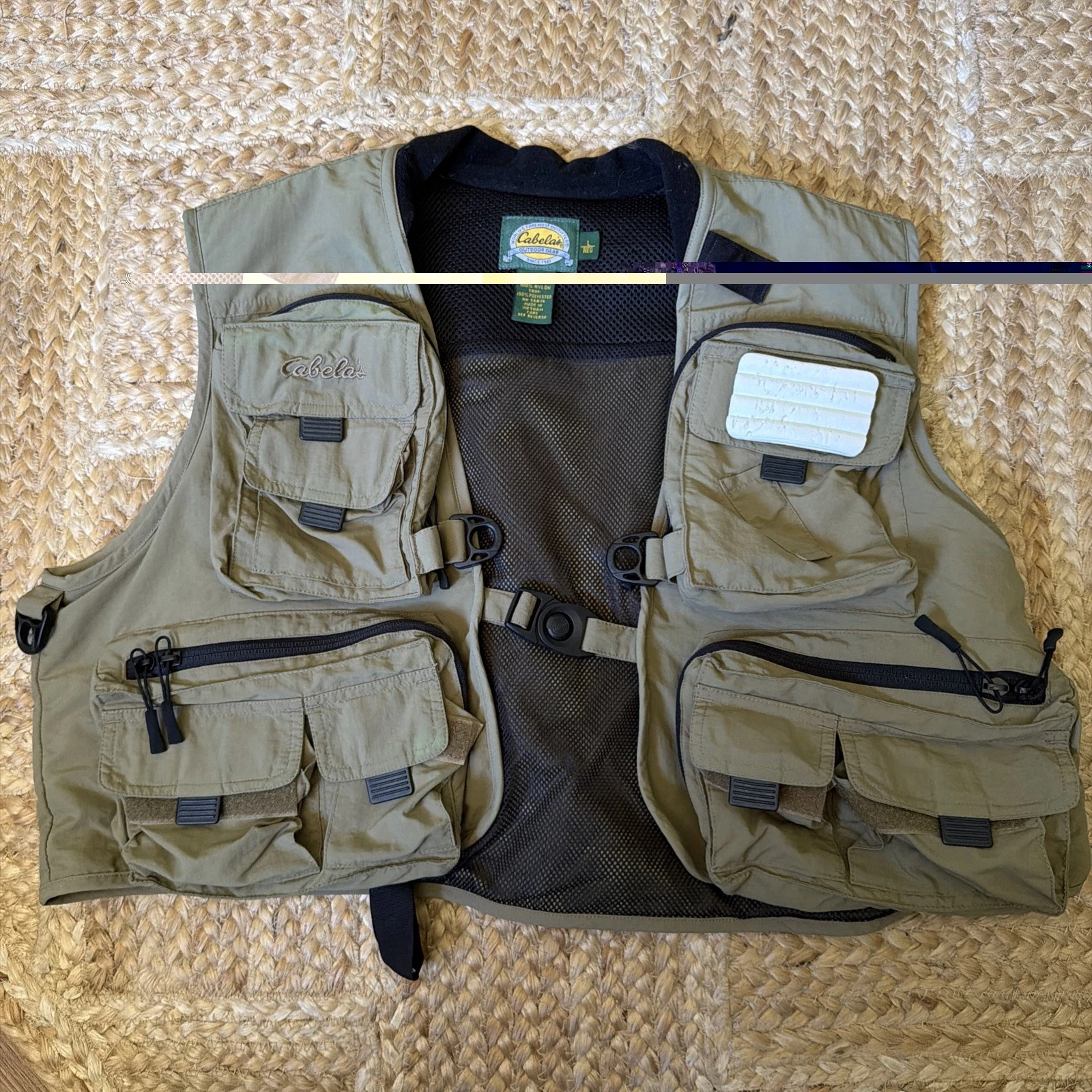 Cabelas Fly Fishing Wading Vest Green Men L Regular Outdoor Gear GREAT COND