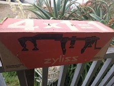 Zyliss Portable All-Purpose Bench Vise/Clamping System Switzerland Aluminum +Box