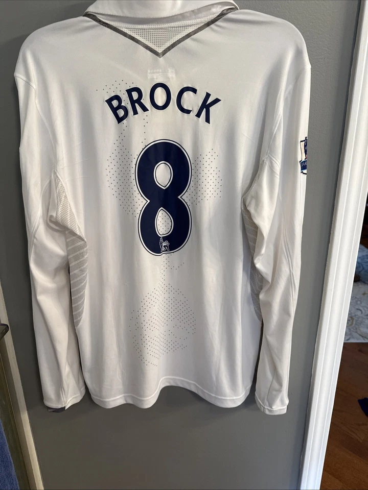 Puma Tottenham Hotspur 2011/12 Brock 8 Rare Long Sleeve Soccer Jersey Shirt - Image 3 of 3
