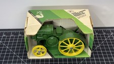 ERTL 1923 John Deere MODEL D Cast Iron TRACTOR 1/16 Made in USA w Box