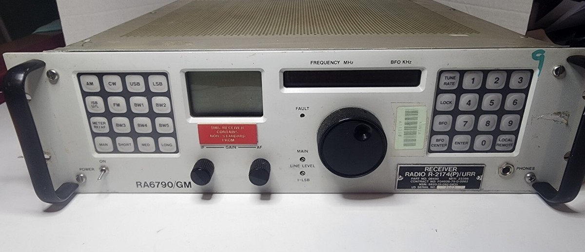 RACAL RA6790/GM RECEIVER RADIO R-2174(P)