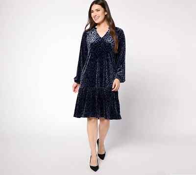 Destination 365 Printed Velvet Knee Length Split Neck Dress Navy Size S A628197