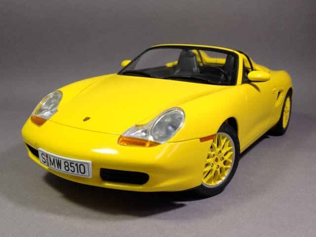 Porsche Boxster ミニカー イエロー 1/24 Rare kit Tamiya 1/24 Model Kit Porsche Boxster Special Edition
