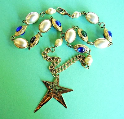 J881 / THIERRY MUGLER / COLLIER MÉTAL DORÉ / 66 CM - Photo 1/3