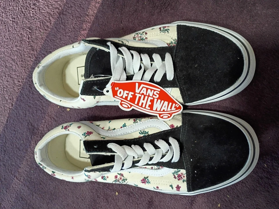 Vans Old Skool Ditsy Floral Classic White Black Size 6 Women's 7.5 Mens With tag - Image 2 of 4