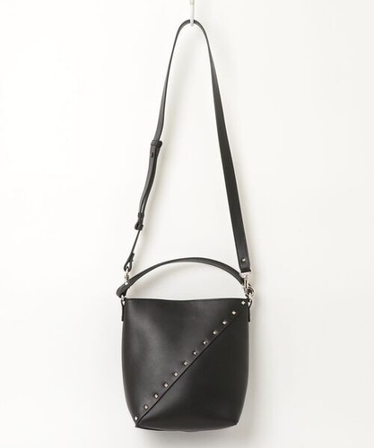 VALENTINO GARAVANI' Rockstud Wispy Bucket Bag Black Ladies