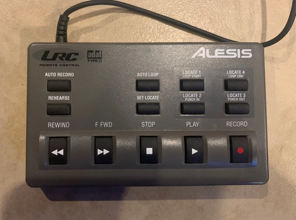 Vintage Alesis ADAT Type II XT20 Audio Tape Deck Player Recorder w/Remote - Image 4 of 4