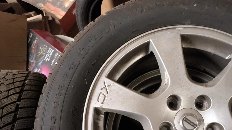 Kompletträder Winter Volvo XC60 Original - Bild 2 von 4