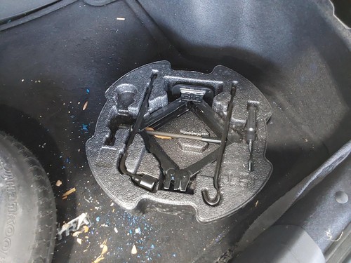 Used Floor Jack fits: 2020 Hyundai Elantra Grade A