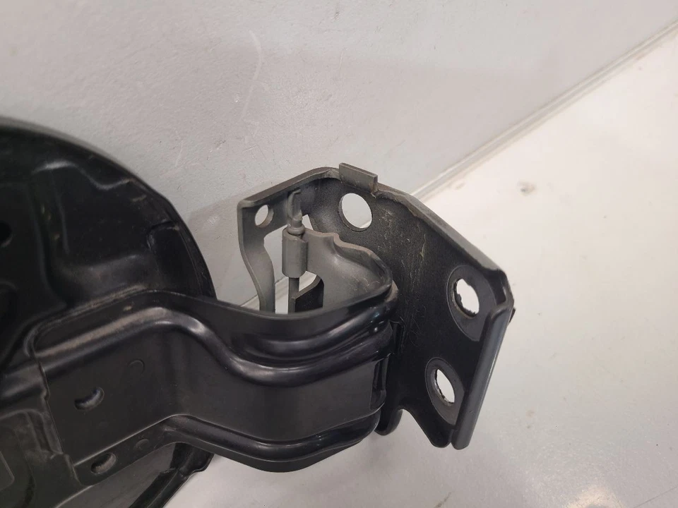 Acura MDX 2002 puerta de llenado de combustible *negro - B92P4* Foto 4 de 4