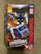 Autobot Pipes Transformers Generations War for Cybertron Kingdom WFC-K32