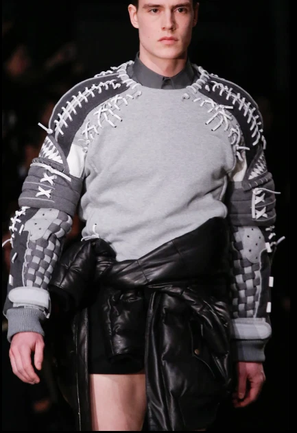 GIVENCHY Sudadera BÉISBOL 2013 Colección Hombres Felpa trompe l'oeil lacci Foto 3 de 4