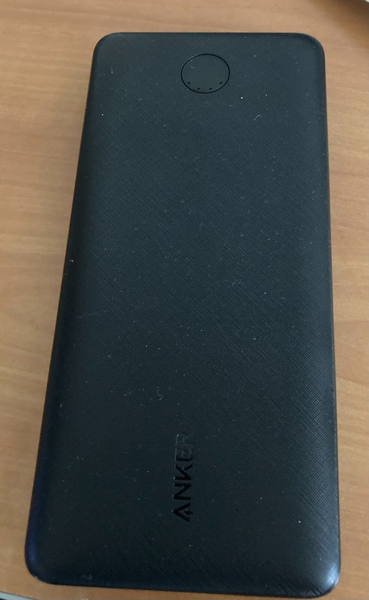 新品 Anker PowerCore Essential 20000 New Anker PowerCore Essential 20000 20000mAh Power Bank - Black
