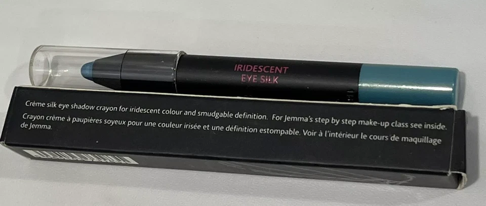 2 JK Jemma Kidd Make Up School Iridescent Eye Silk Crayon - 03 Ocean - 0.05 oz - Image 2 of 2