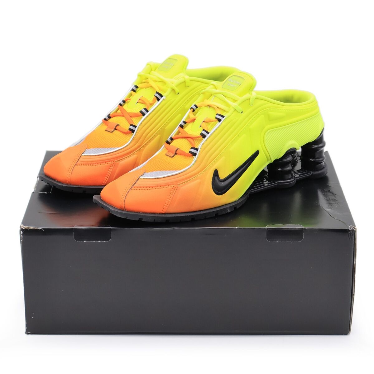 DQ2401-800 Martine Rose Nike Shox MR4 Safety Orange Metallic DQ2401-800 Martine Rose Nike Shox MR4 Safety Orange Metallic