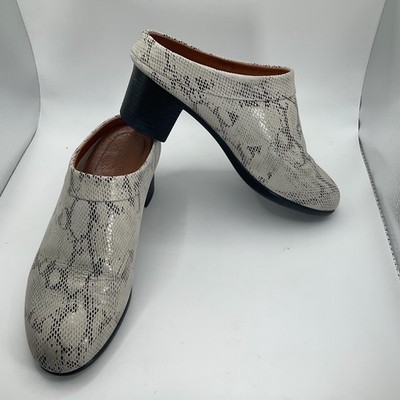 Hopp Studios USA WhitePython Collared Mule Minimalist 2.5  Heel EUC 6.5 $260